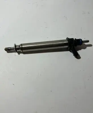 Mercedes-Benz GLS X166 Fuel injector A2560700187 TN0030