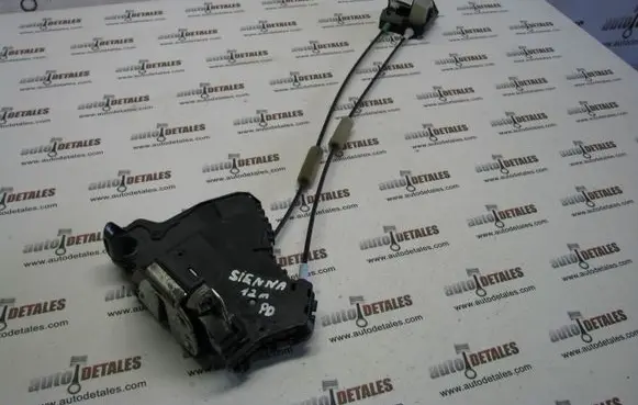 Toyota Sienna XL30 III Front door lock