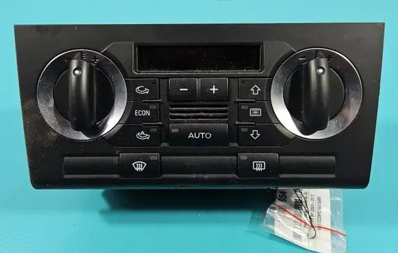 Audi A3 S3 8P Climate control/heater control trim 8P0820043M IMPRK1607954