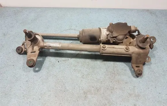 Honda Accord Front wiper linkage and motor