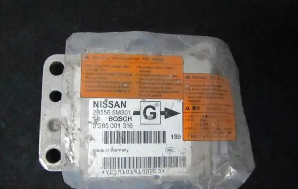 Nissan Almera Airbag control unit/module 285565m301 0285001316