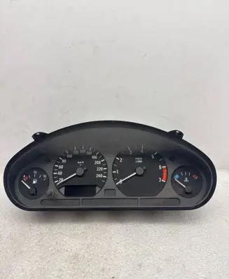 BMW 3 E36 Speedometer (instrument cluster) 62118360482 110008645002