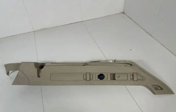 Skoda Superb B8 (3V) Parcel shelf load cover mount bracket 3V9867762