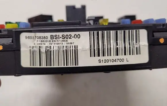 Peugeot 407 Comfort/convenience module 9655708380 BSIS0200 S120104700