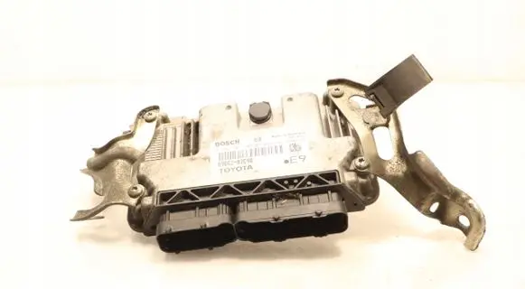 Toyota Corolla E140 E150 Engine control unit/module ECU 0261201209