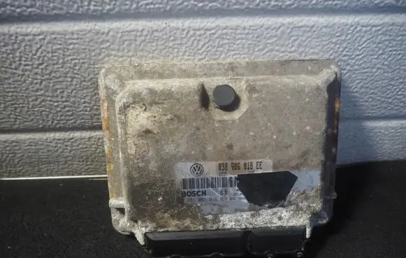 Seat Ibiza II (6k) Engine control unit/module 038906018EE