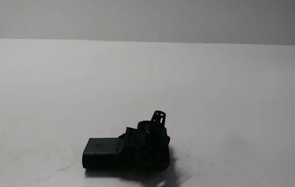 Volkswagen Golf IV Air pressure sensor 06B906051