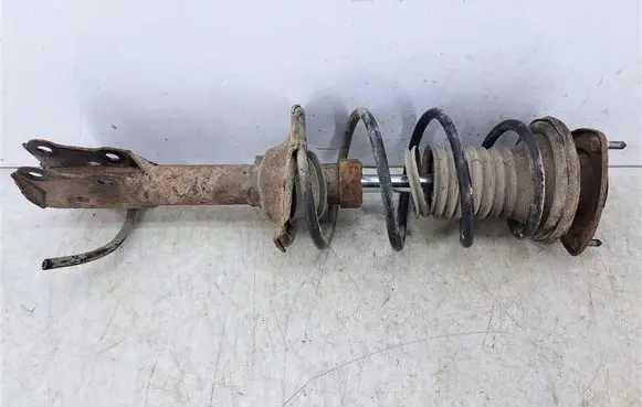 Toyota Yaris Front shock absorber with coil spring 