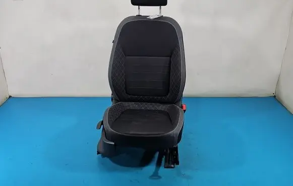 Skoda Fabia Mk3 (NJ) Front passenger seat IMPRK1598829
