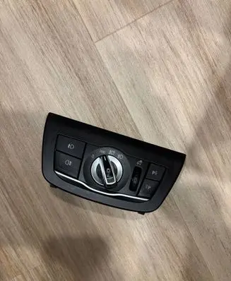 BMW X3 G01 Light switch 6841883