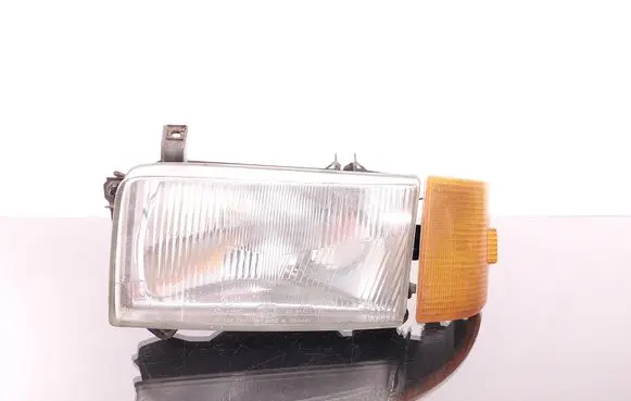Volkswagen Transporter - Caravelle T4 Headlight/headlamp 701953049