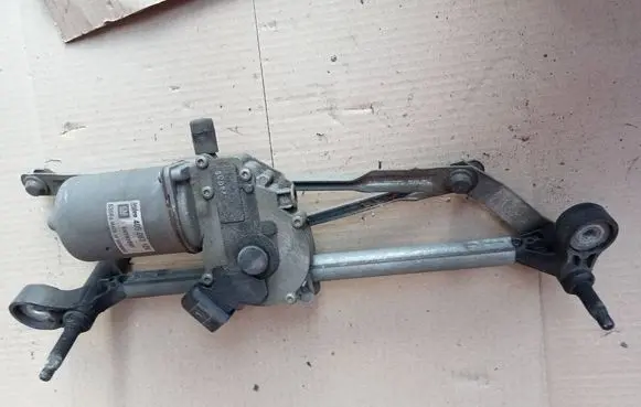 Opel Corsa D Front wiper linkage and motor 405067