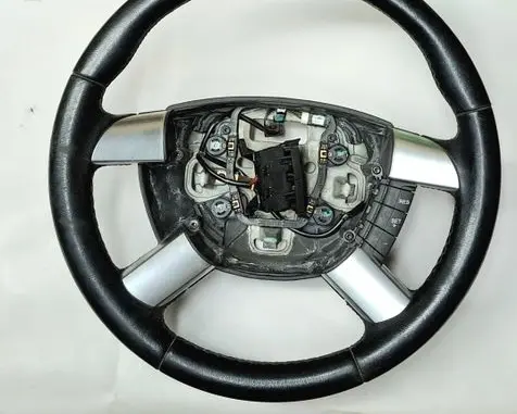 Ford Focus Steering wheel