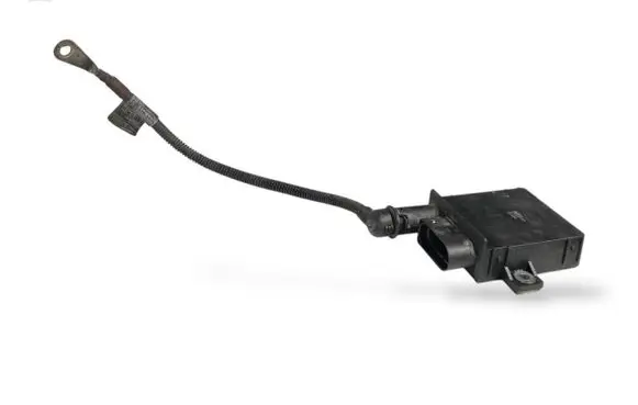 BMW 5 E60 E61 Glow plug pre-heat relay 132197 7789230 7789231