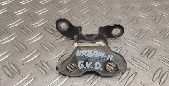 Toyota Urban Cruiser (XP110) Rear door upper hinge 