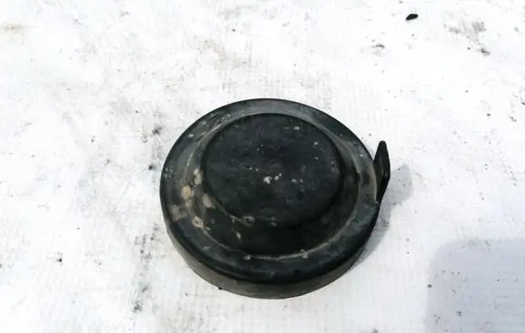 Volkswagen PASSAT B5 Headlight/headlamp dust cover