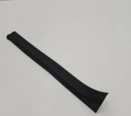 Nissan Leaf II (ZE1) Front sill trim cover 769B43NL0A