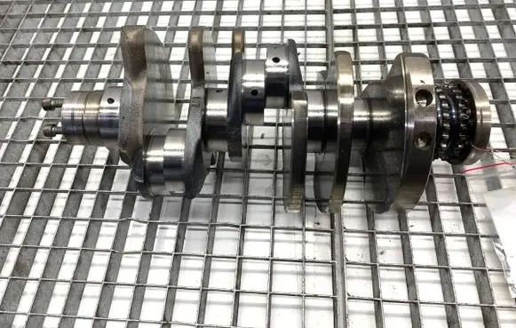 Volkswagen Touareg I Crankshaft R059A