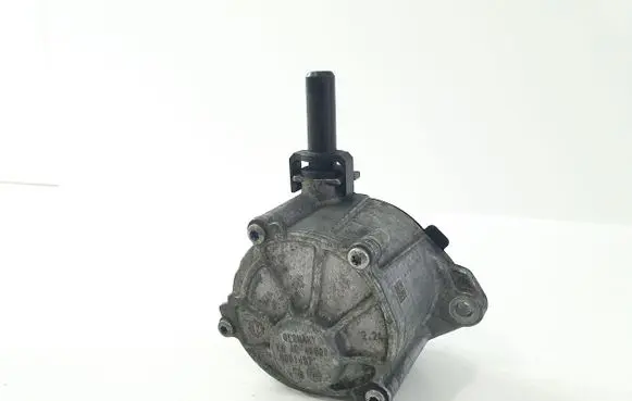 Mercedes-Benz A W176 Vacuum pump A6512300665