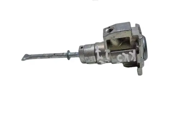 KIA Soul Front door lock (next to the handle) 