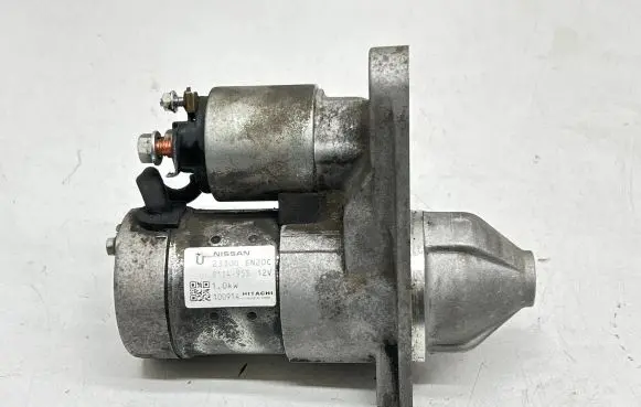 Nissan Juke I F15 Starter motor 23300EN20E 23300EN20C 100914