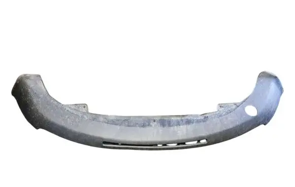 Front bumper lip