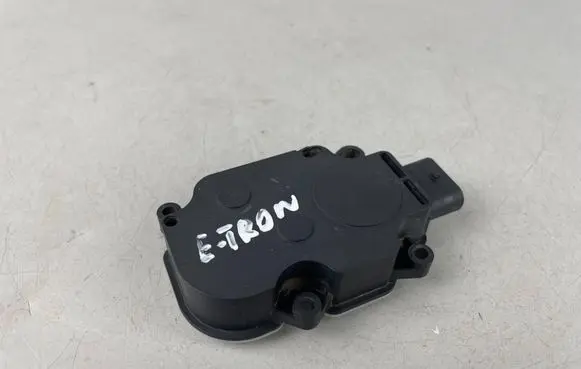 Audi e-tron Radiator active air flap actuator 95B965501AA