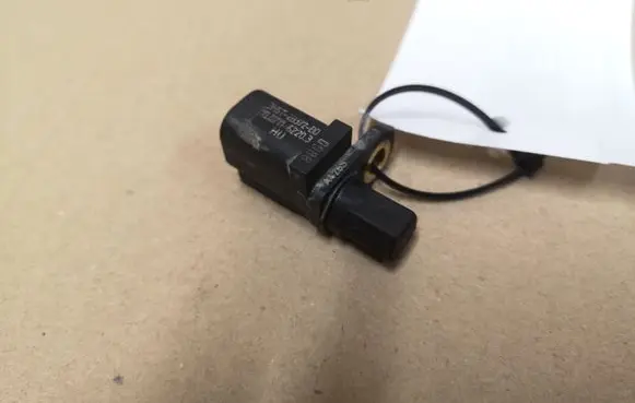 Ford Focus C-MAX ABS rear brake sensor 3M5T2B372BO 10071162203