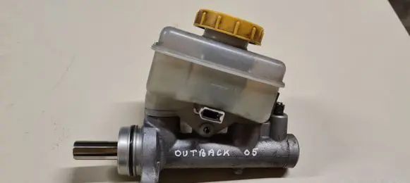 Subaru Outback Master brake cylinder AG01038R