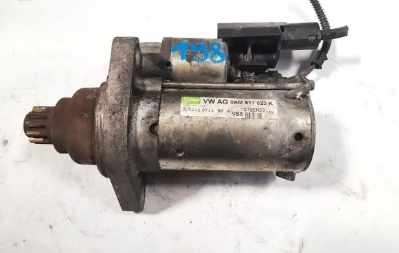 Volkswagen Golf VII Starter motor 0AM911023K