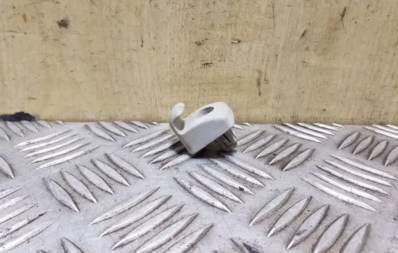 Sun visor clip/hook/bracket