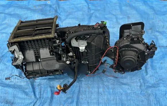 Volkswagen Multivan T5 Interior heater climate box assembly housing 7H5820005AG 52495305 A007644