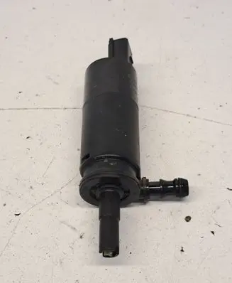 BMW 5 E60 E61 Headlight washer pump 697309702