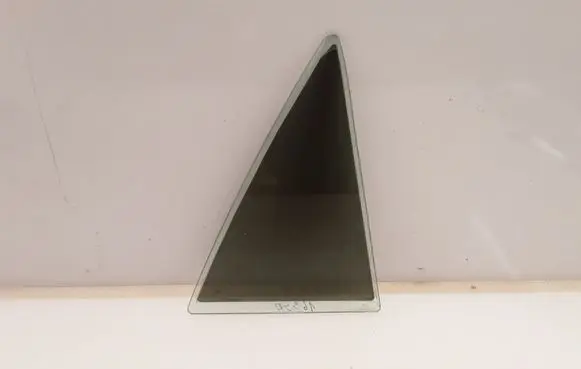 Toyota Corolla E110 Rear vent window glass 