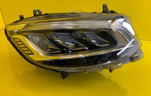 Mercedes-Benz Sprinter W907 W910 Headlight/headlamp A9109065800
