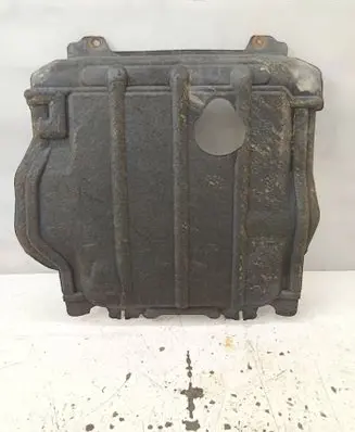 Jeep Grand Cherokee Engine splash shield/under tray 68037062