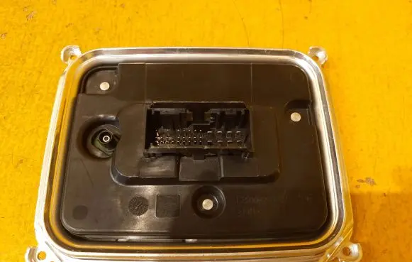 Mercedes-Benz GLC C254 Voltage converter/converter module A2969004601