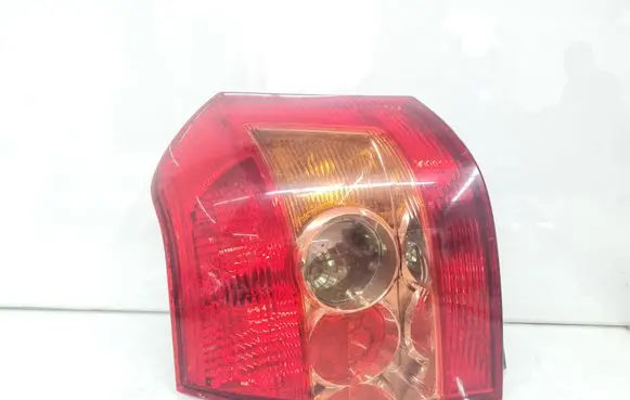 Toyota Corolla E120 E130 Rear/tail lights 8156002301