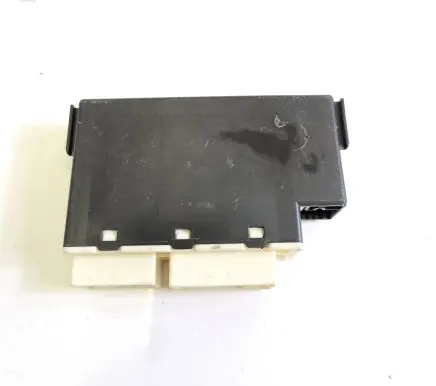 Toyota Yaris Other control units/modules 8264152060