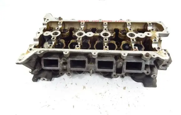 Nissan Qashqai Engine head 