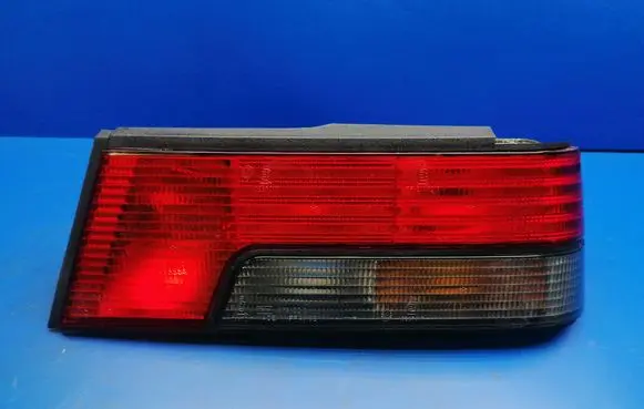 Peugeot 405 Rear/tail lights 6751222