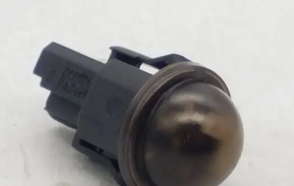 Sensor