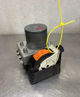 Renault Captur II Master brake cylinder