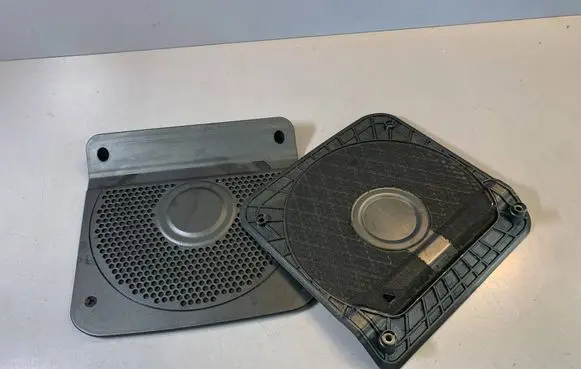 Side speaker trim/cover
