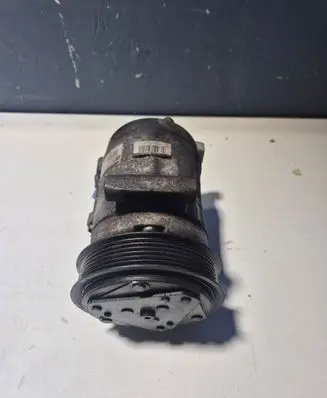 Chevrolet Captiva Air conditioning (A/C) compressor (pump) 687997689