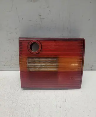 Volkswagen PASSAT B4 Tailgate rear/tail lights 394108
