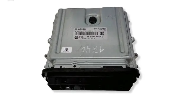 BMW 3 E90 E91 Engine control unit/module 8510829