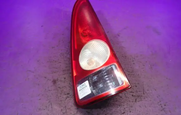 Renault Espace - Grand espace IV Rear/tail lights 8200027153