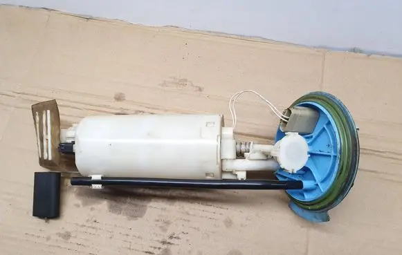 Chrysler Voyager Fuel level sensor 4809589AA 97082E
