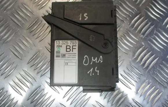 Opel Meriva A Central body control module 13325793